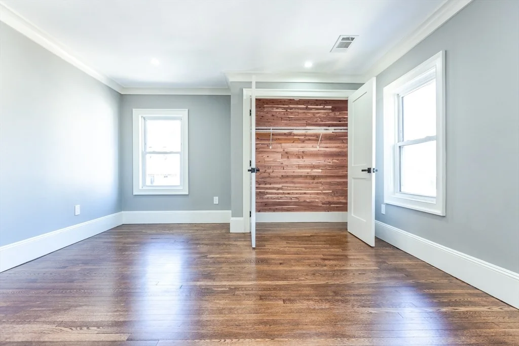 Photo of 79 Huron Cir
