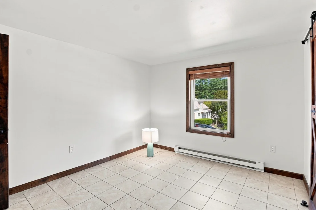 Photo of 65 Paris Avenue