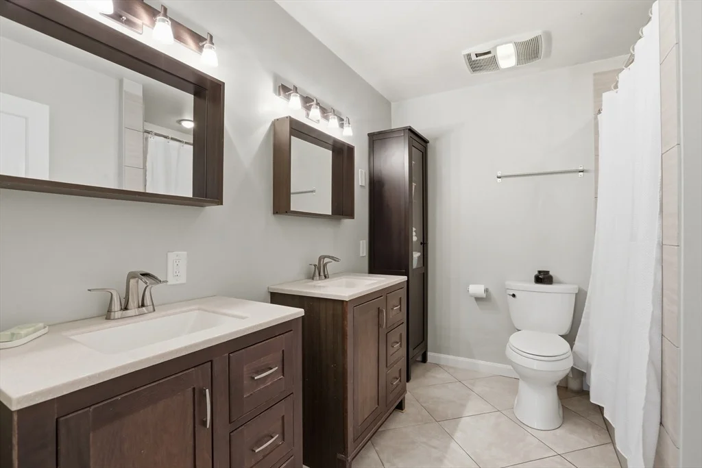 Photo of 31 Chapman Rd