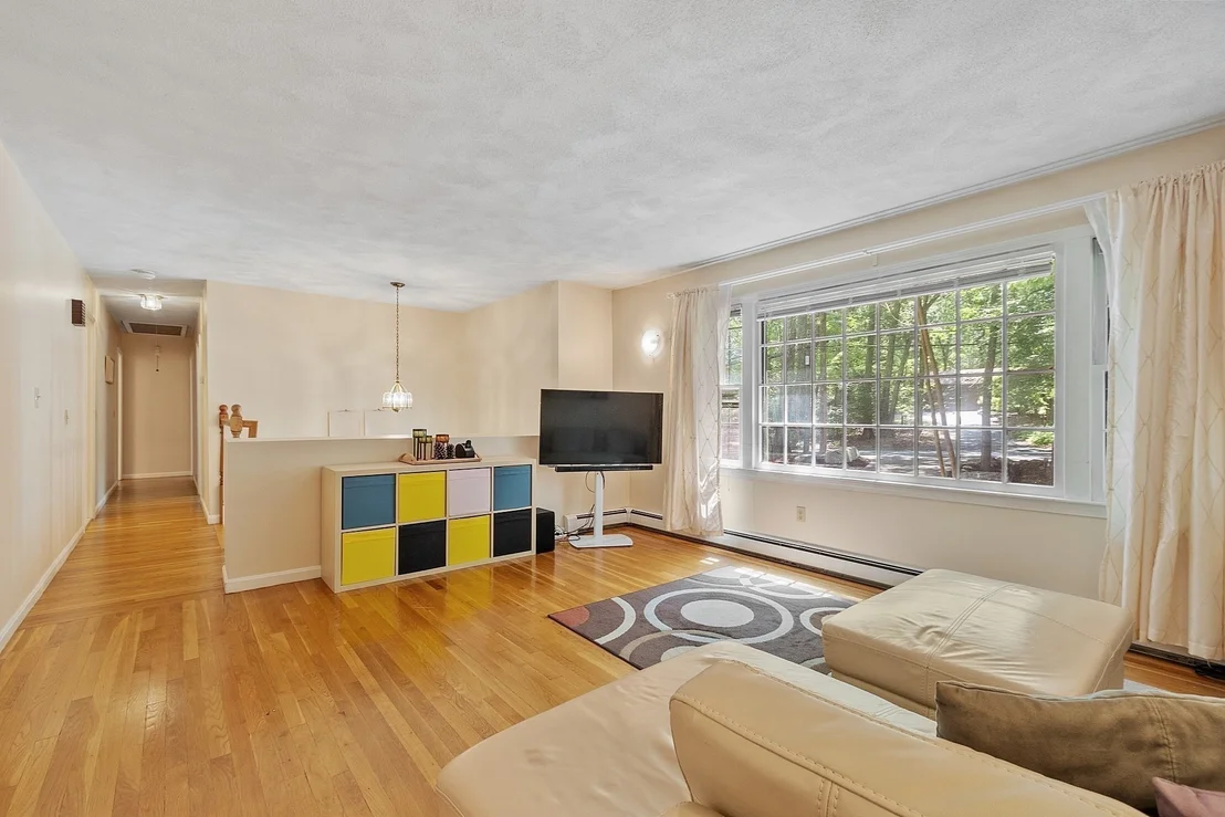 Photo of 103 Hayward Rd