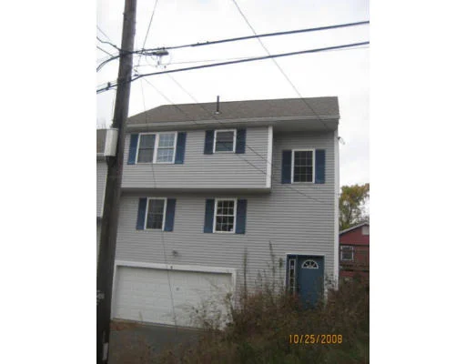 Photo of 3 Clegg St