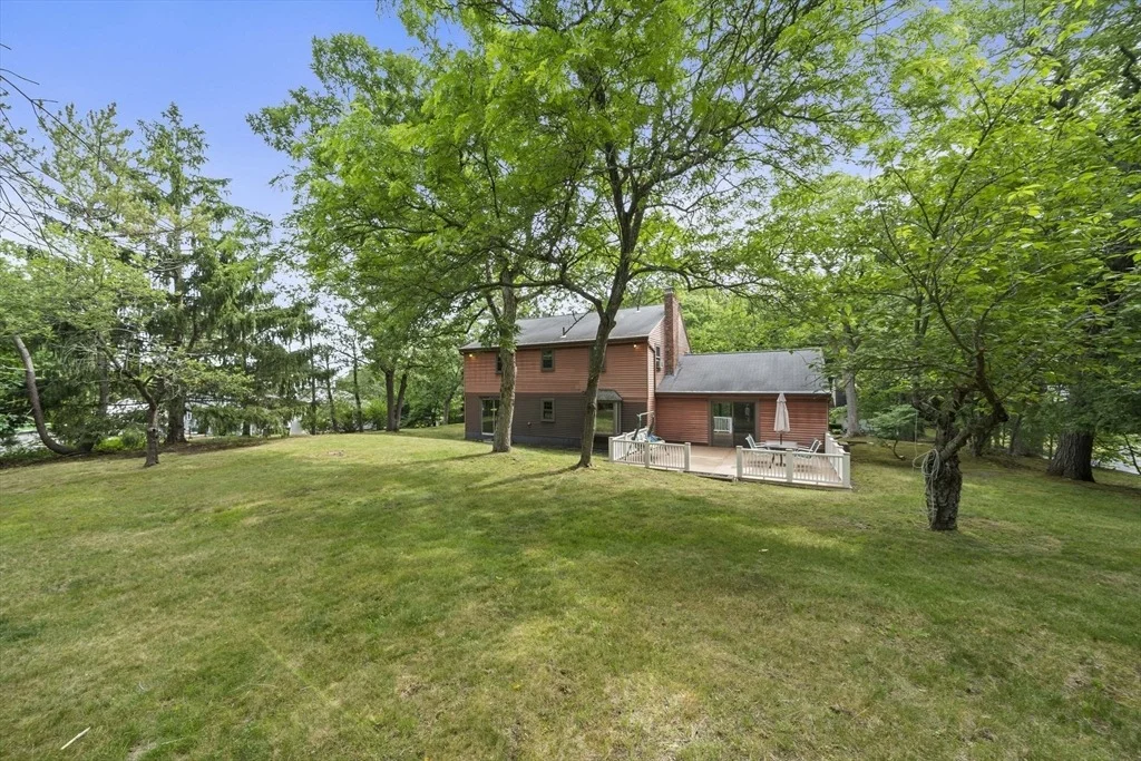 Photo of 37 Michele Ln