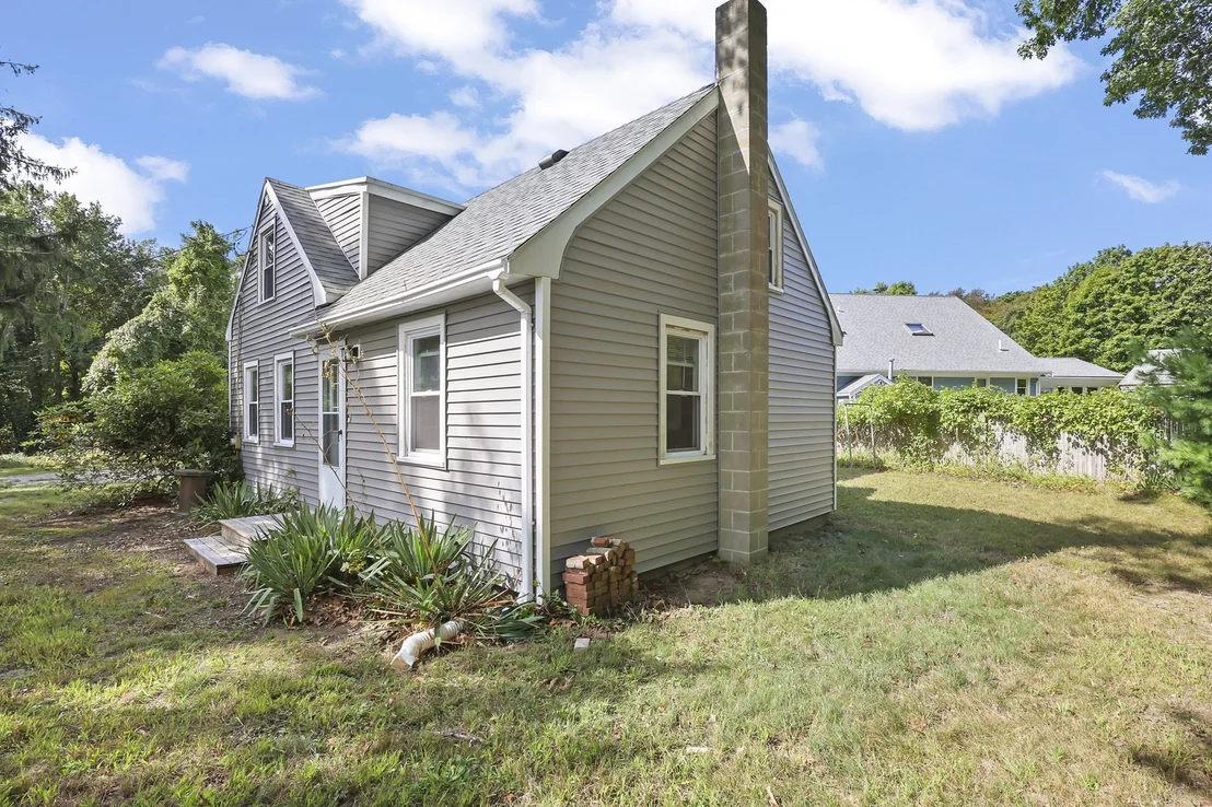 Photo of 200 Great Neck Rd