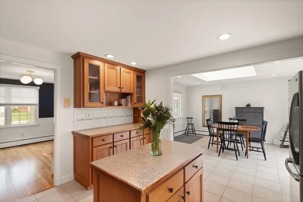 Photo of 9 Meadowview