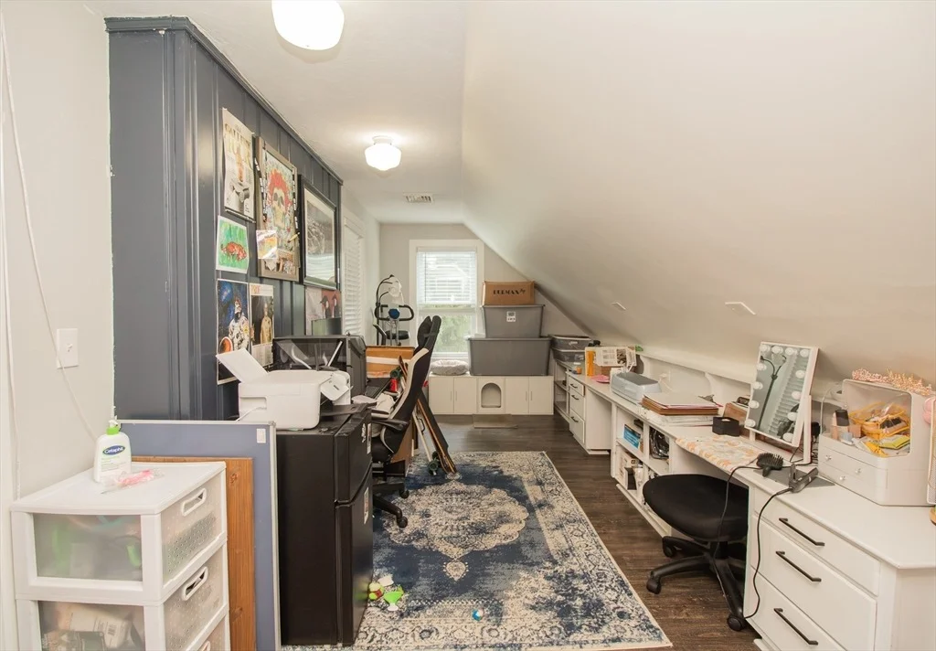 Photo of 18 Steele St