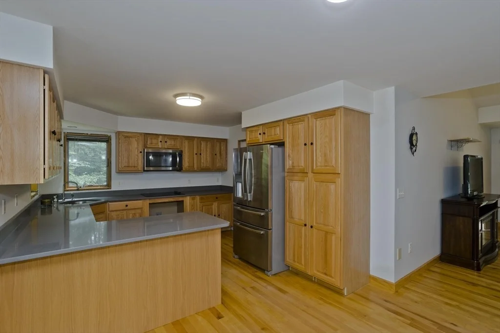 Photo of 95 W Hill Rd