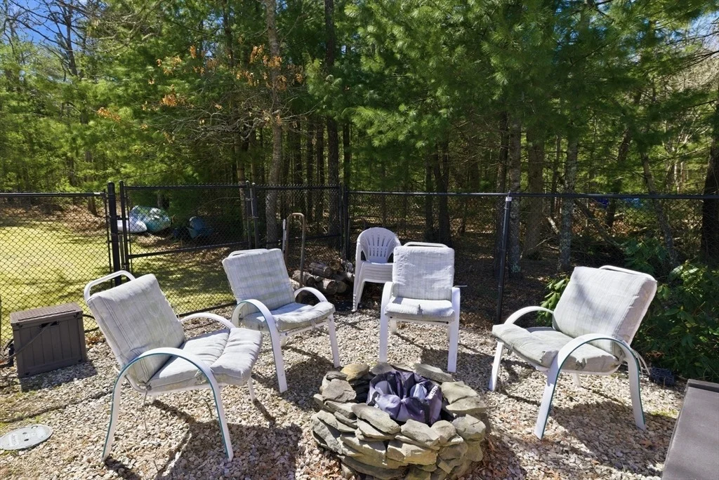 Photo of 120 Degrass Road