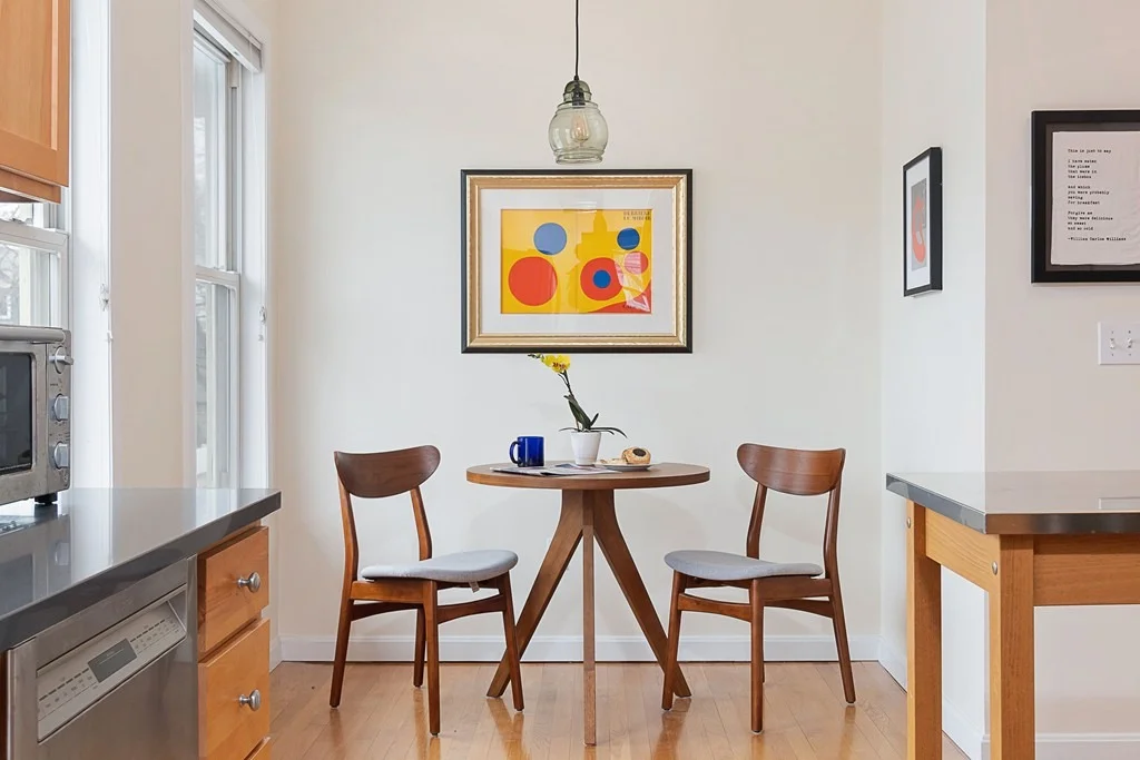 Photo of Unit 2 at 62 Everett Street