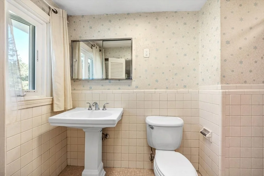 Photo of 4 Richard Rd