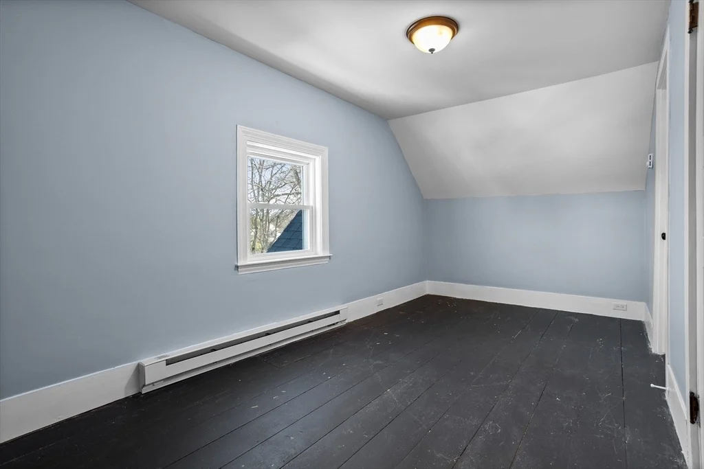 Photo of 28 Tanager Street