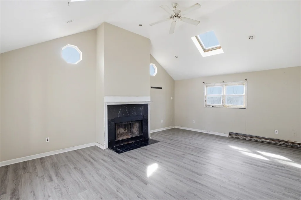 Photo of 53 Mount Ave
