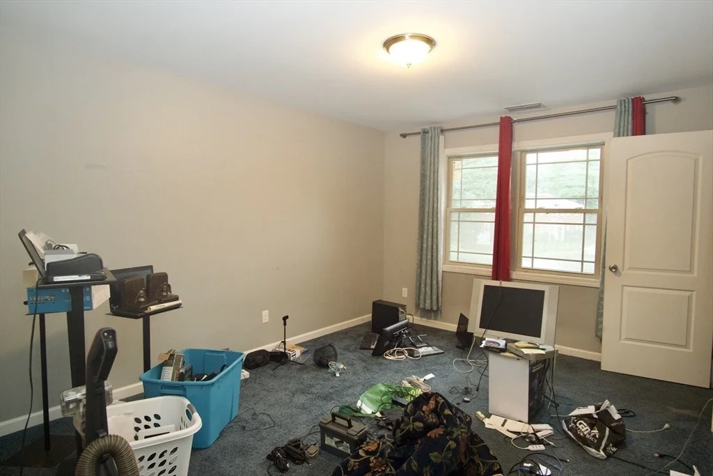 Photo of 1289 Bay St.