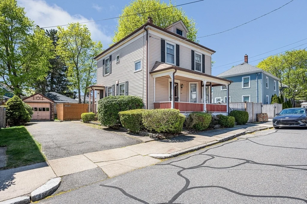 Photo of 1 Burton Ave