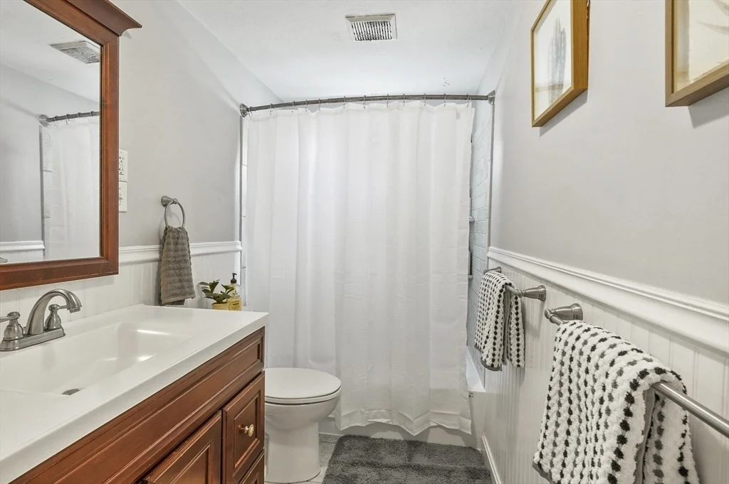 Photo of 5 Hawthorne Circle