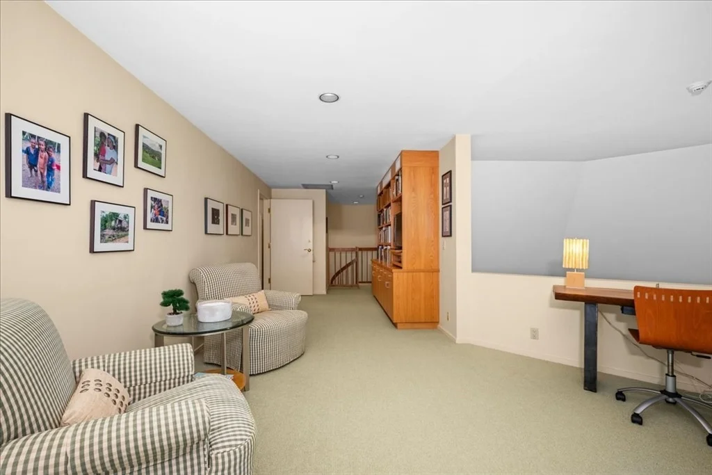 Photo of 45 Hickory Dr