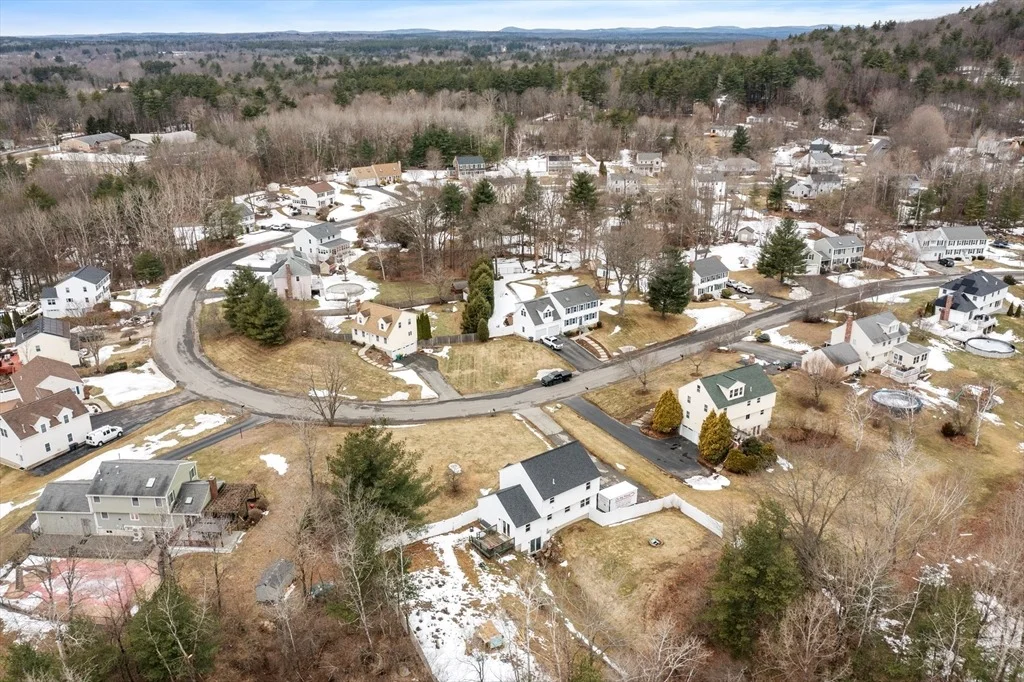 Photo of 27 Merrimac Dr