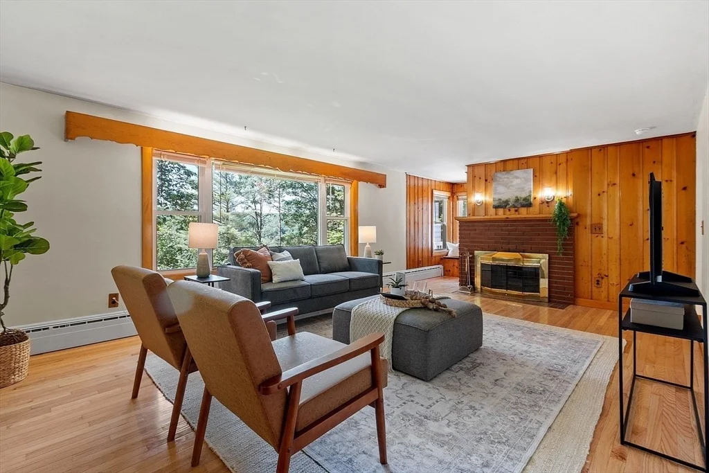 Photo of 35 Philip Rd
