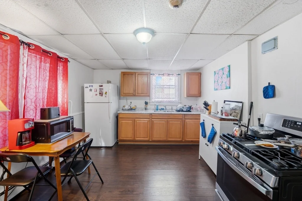 Photo of 271 Coe St