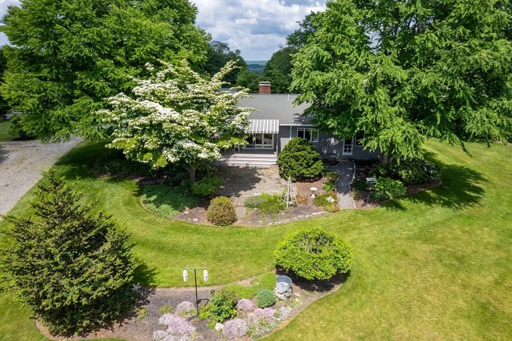 Photo of 31 Fort Hill Road