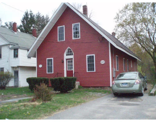 Photo of 1213 Main St