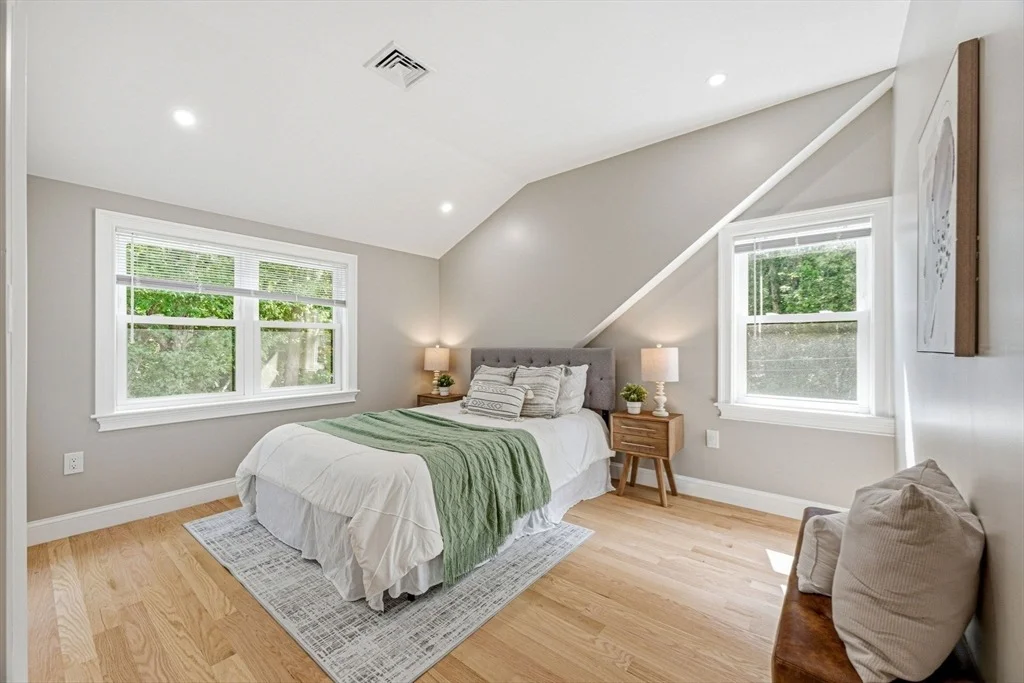 Photo of 63 Russell Rd