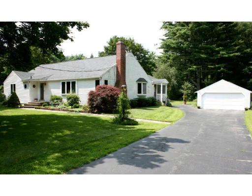 Photo of 457 Dutton Road