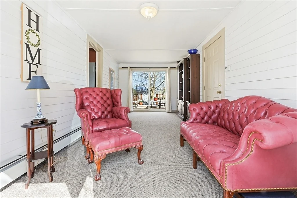 Photo of 76 Curtis Ave