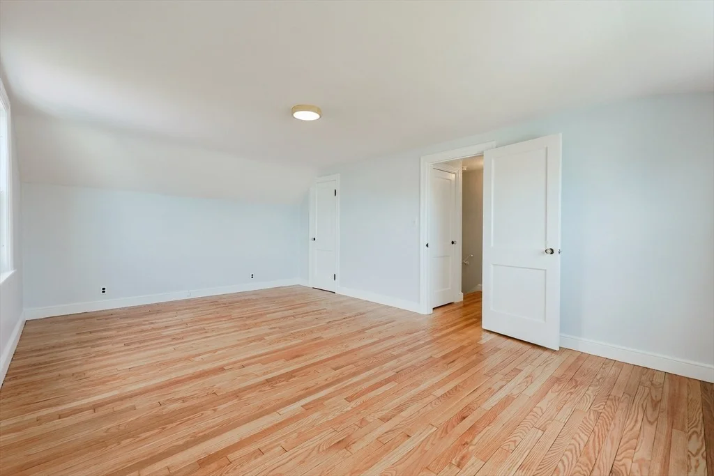 Photo of 1 Hillcrest Ave