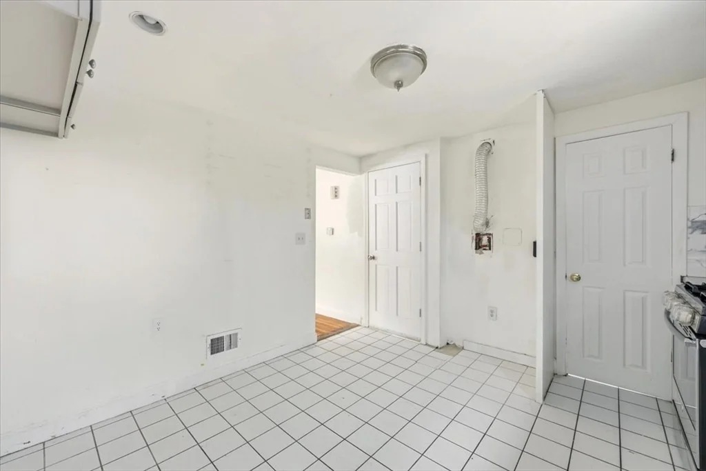 Photo of 1 Beechmont Ter