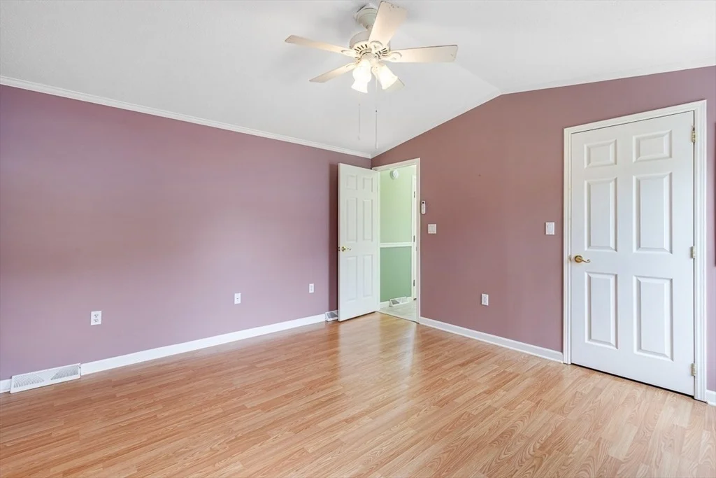 Photo of 7 Robert Rd