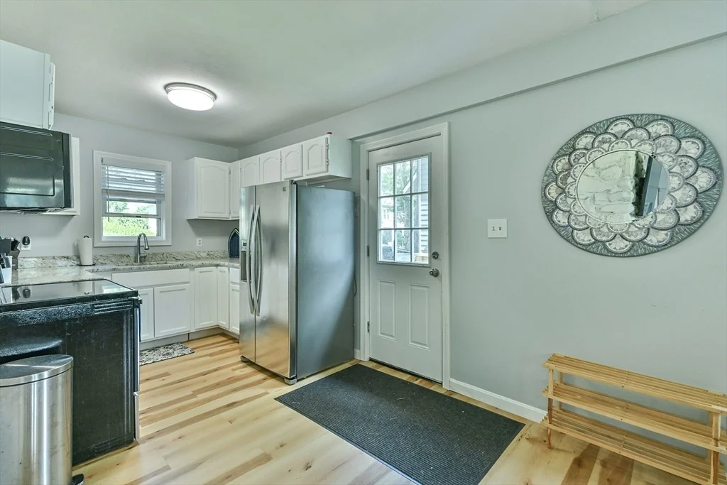 Photo of 23 Lakeview Rd.