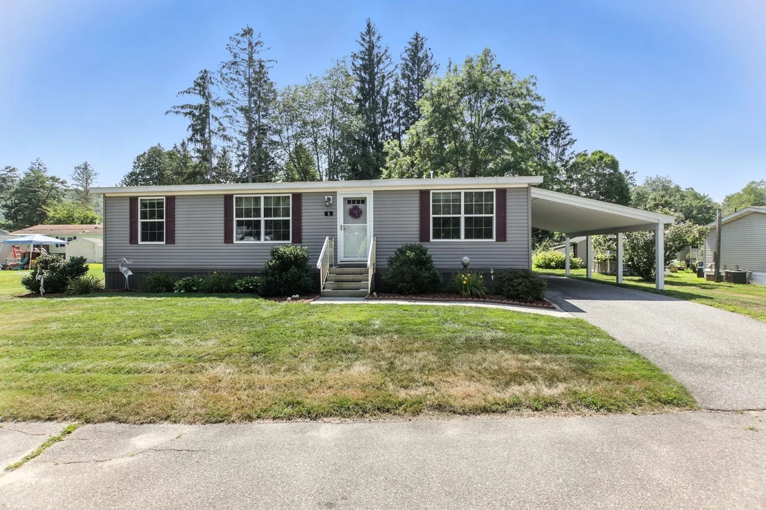 Photo of 9 Riverview Circle