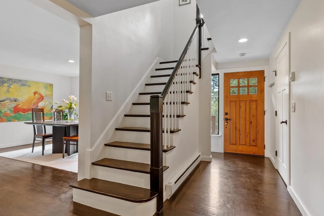 Photo of 29 Shaker Rd