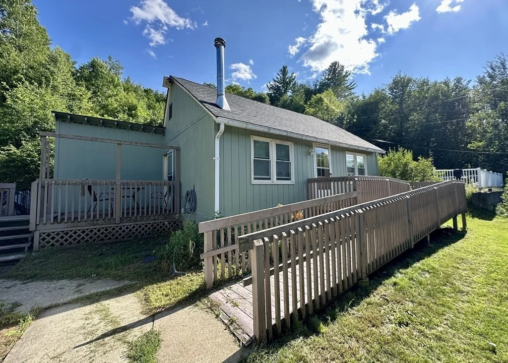 Photo of 455 Williamsburg Road