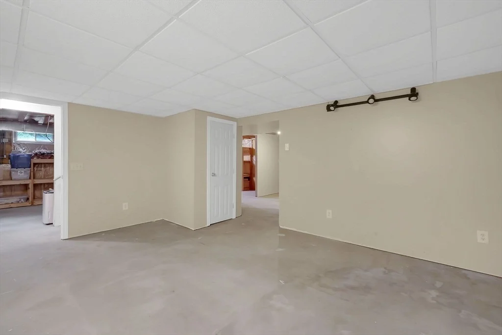 Photo of 49 Hearthstone Dr