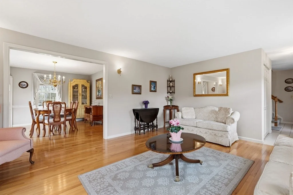 Photo of 32 Dolly Dr