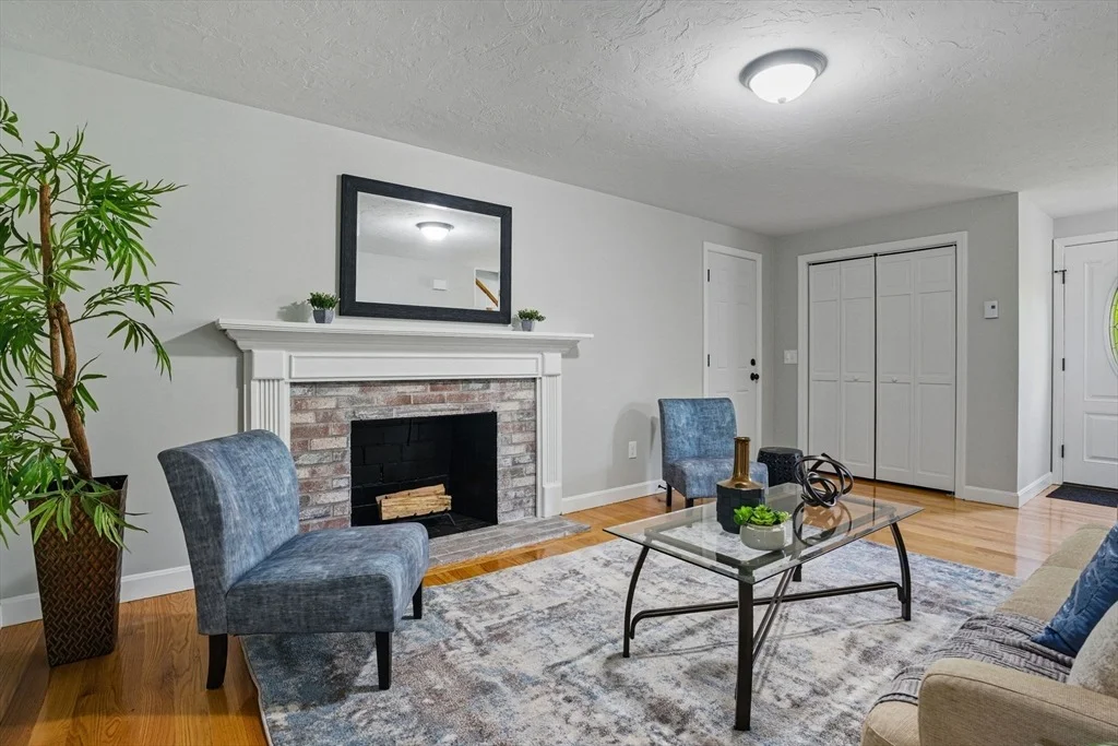 Photo of 118 Oakham Rd