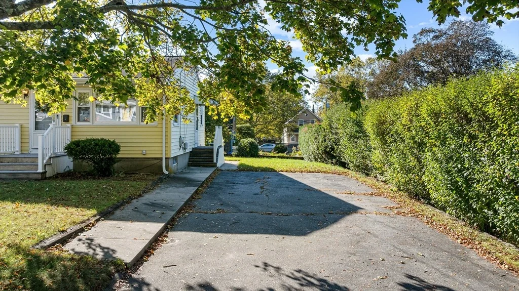 Photo of 71 Harding Rd