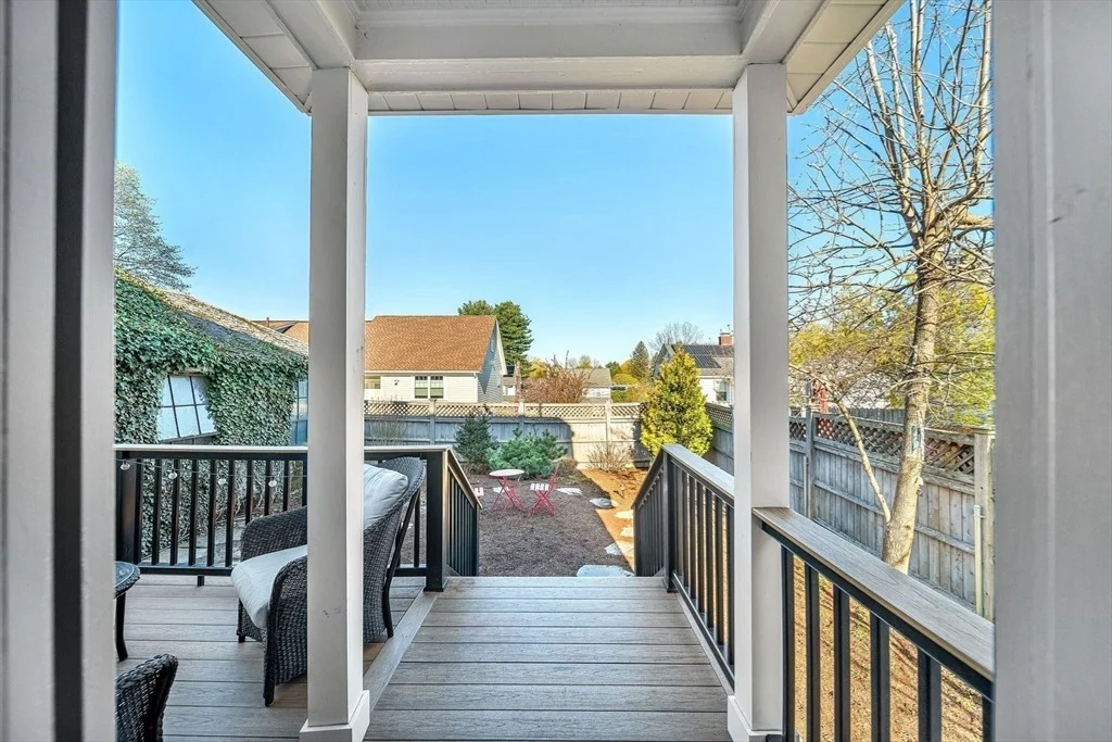 Photo of 29 Thaxter Rd