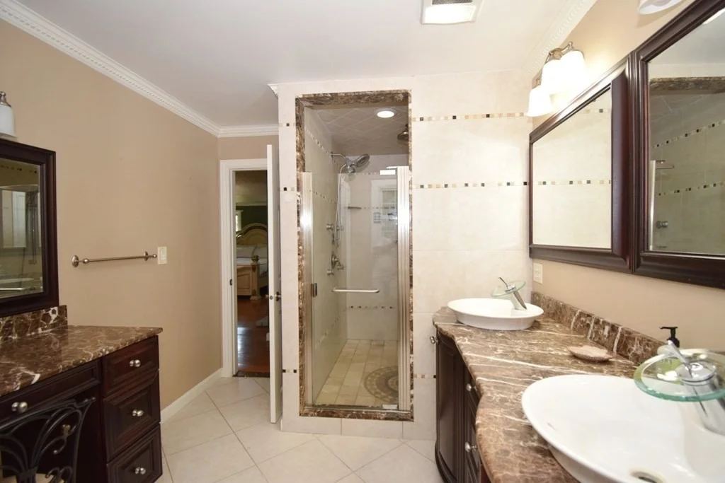 Photo of 14 Colonial Drive