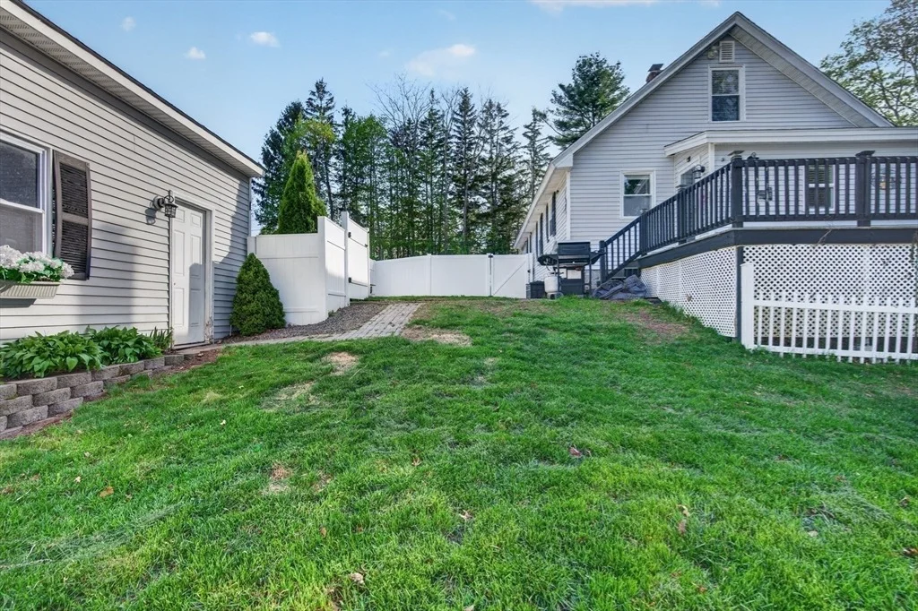 Photo of 423 Textile Ave