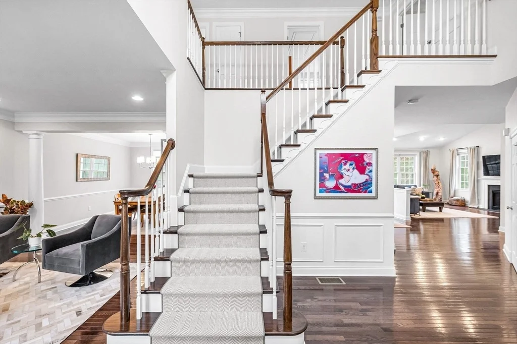 Photo of 16 York Cir