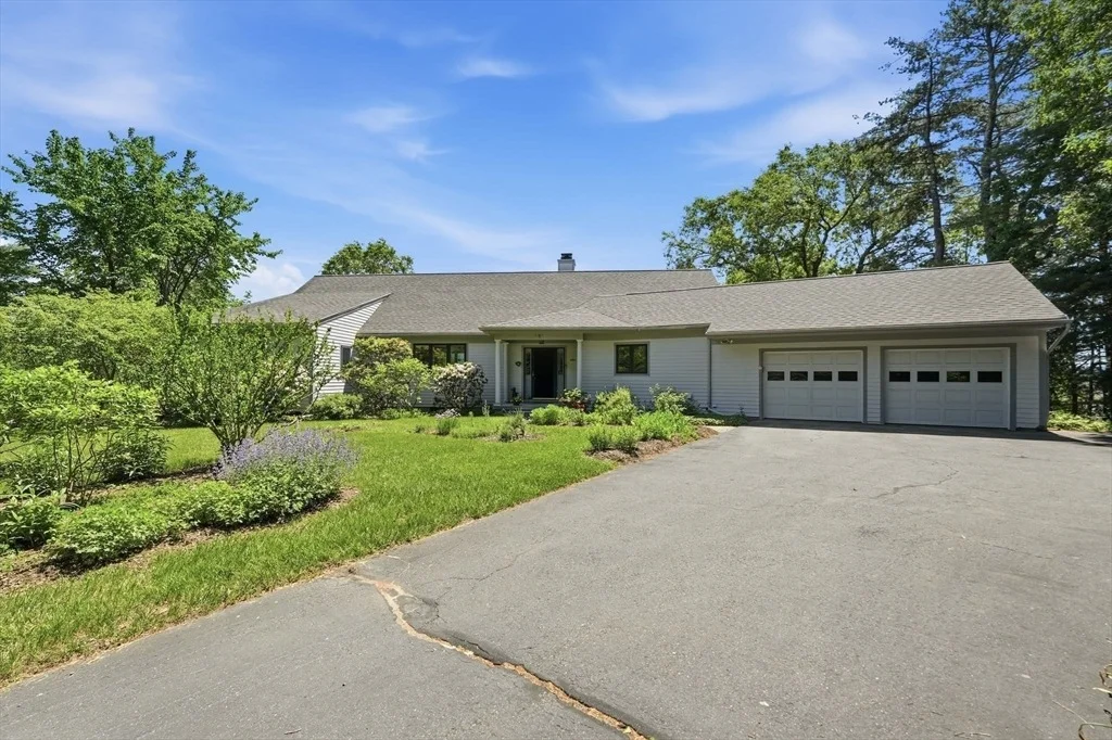 Photo of 481 Station Rd