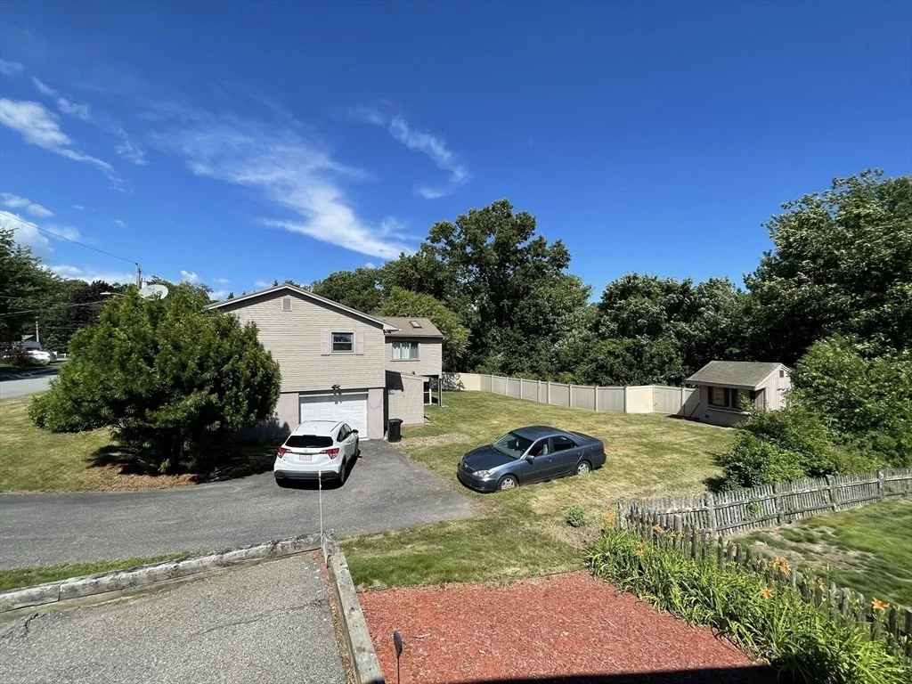 Photo of 55 Barbara Ave