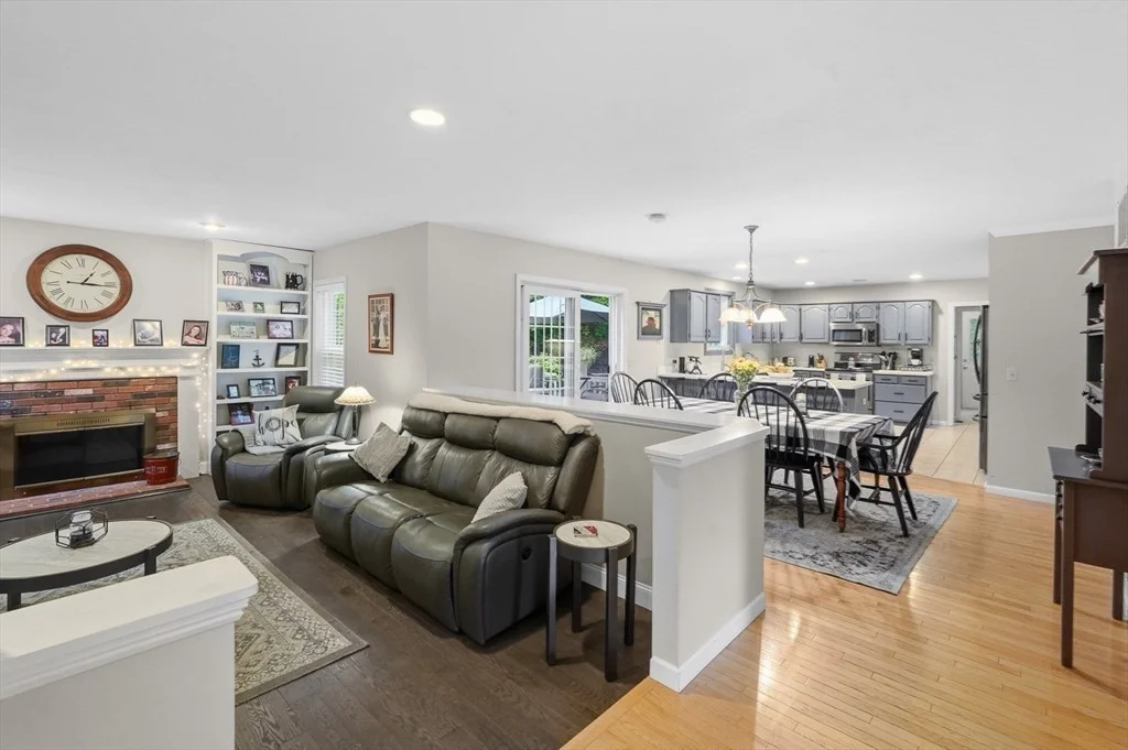 Photo of 23 Brooks Xing