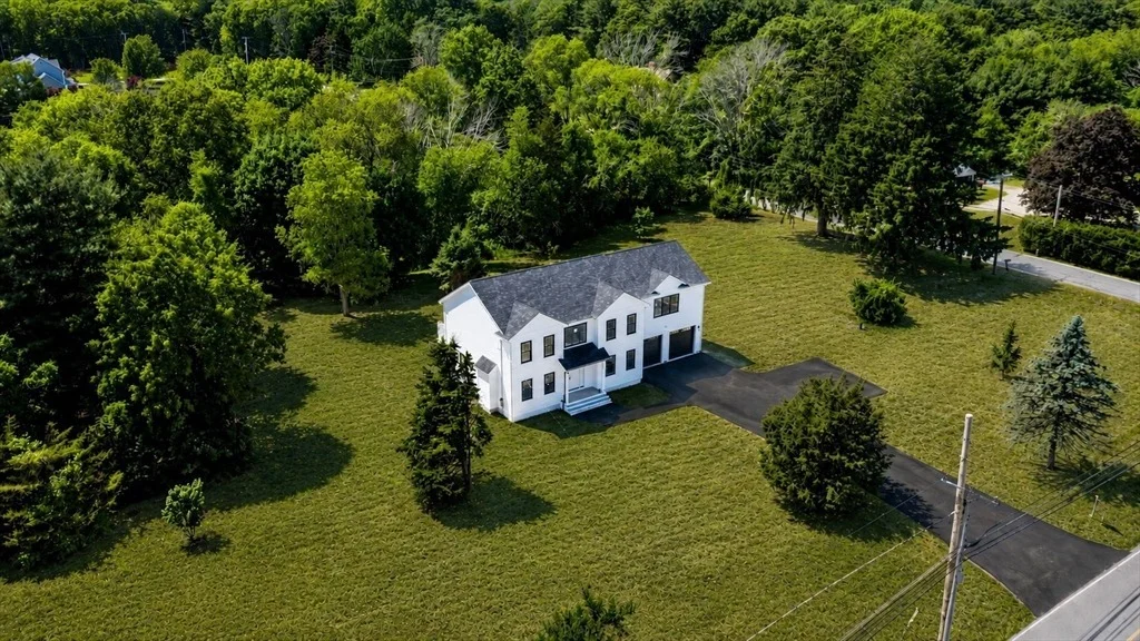 Photo of 247 Braley Hill Rd