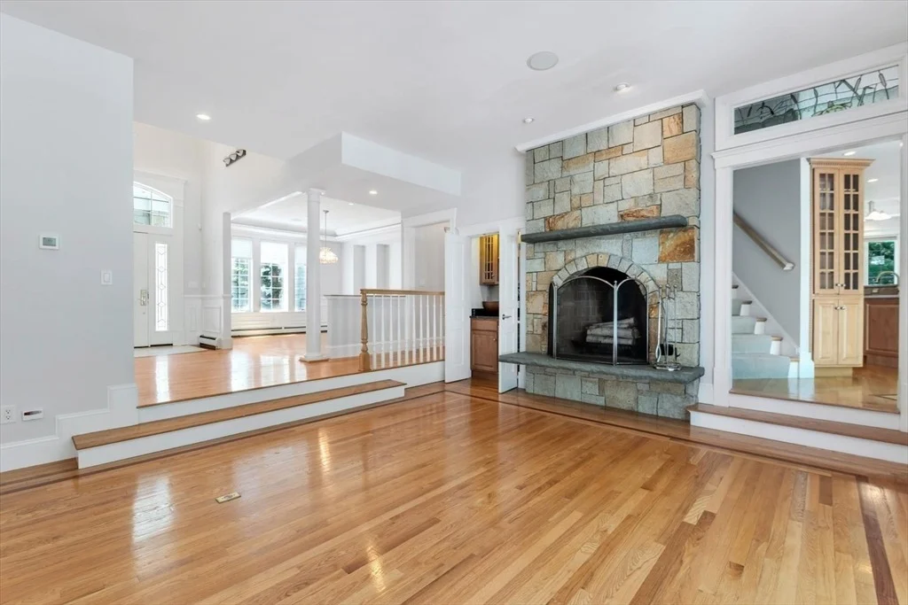 Photo of 20 Eagle Dr