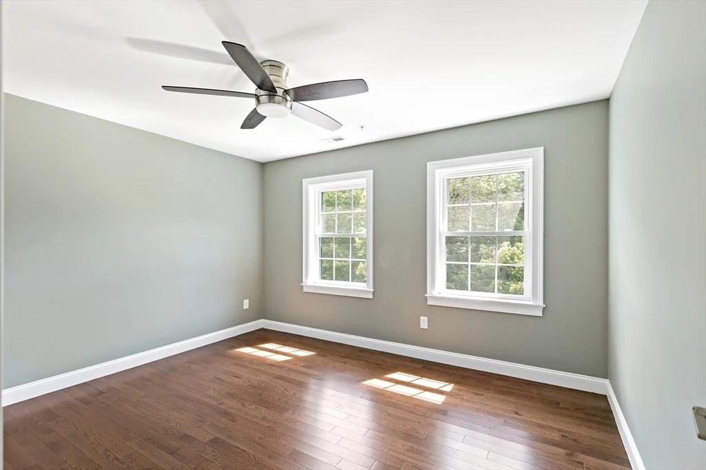 Photo of 50 Wayside Ln