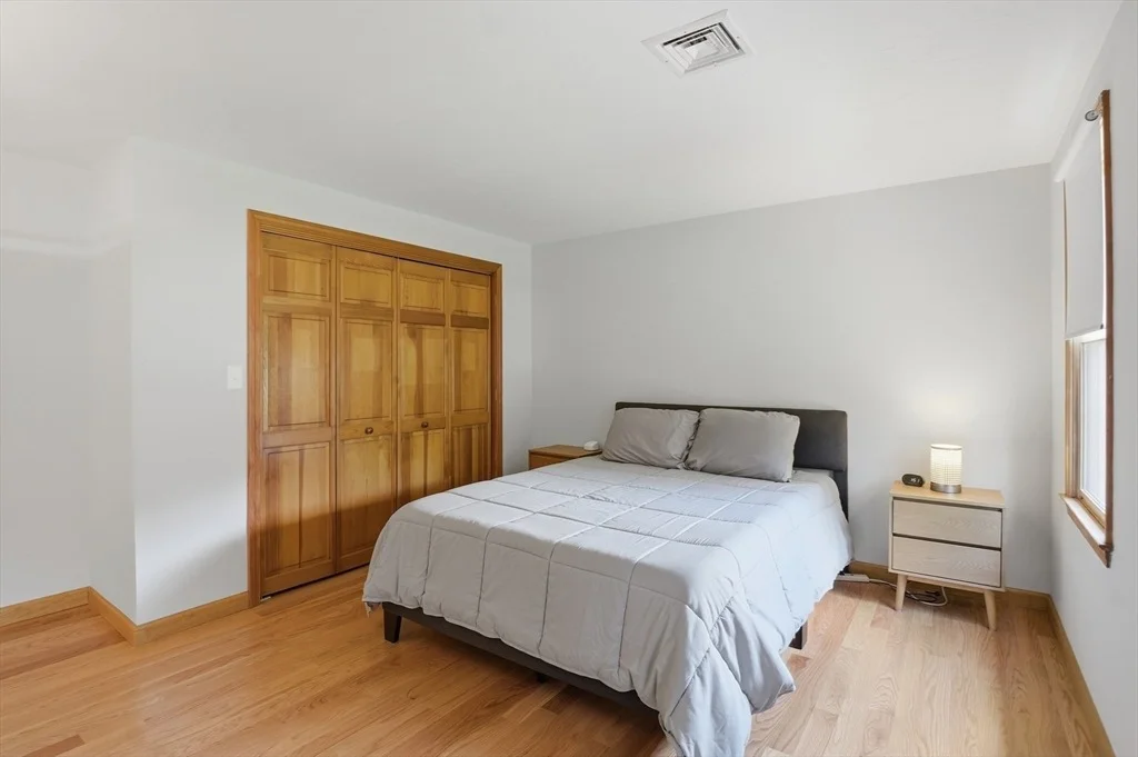 Photo of 19 Jencks Road