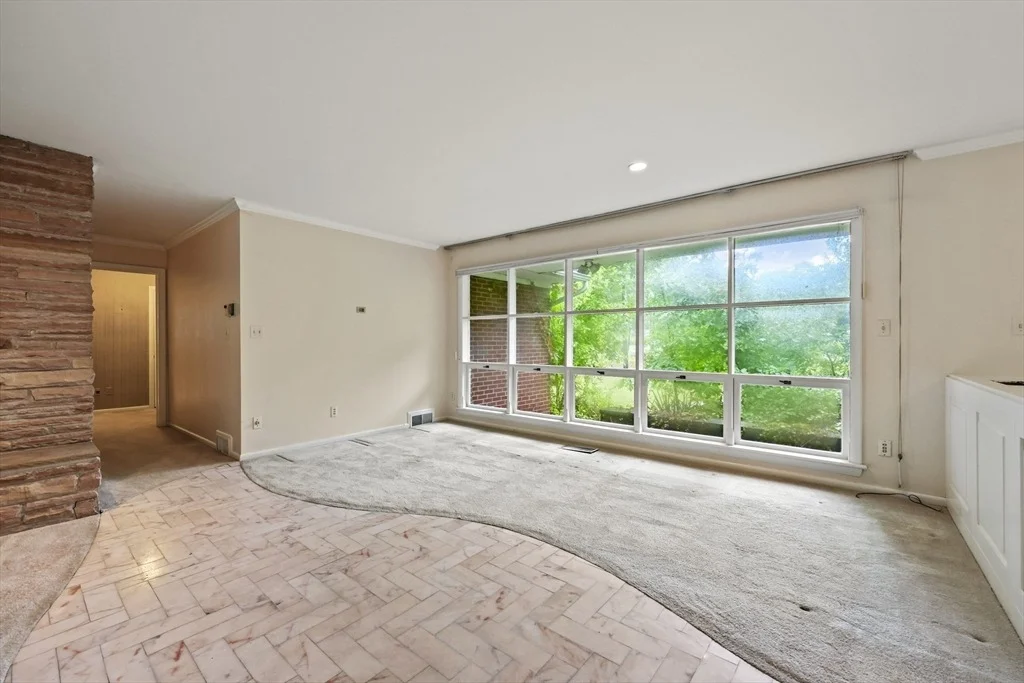 Photo of 124 Tecumseh Drive